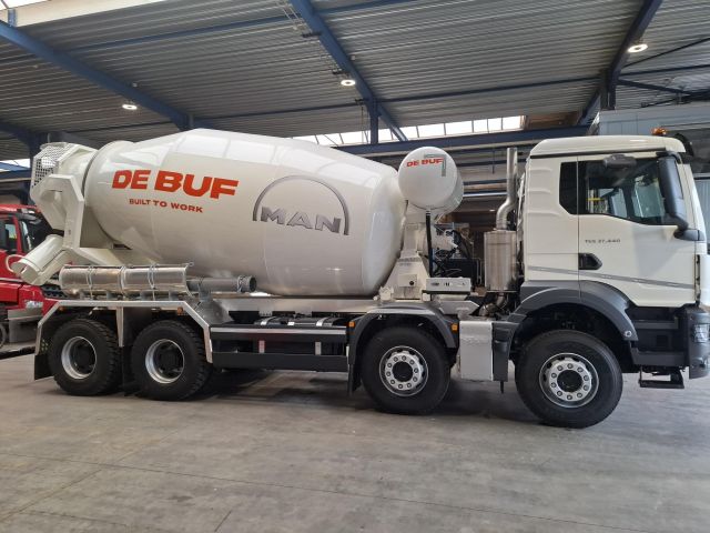 TGS 35 440 8x4 BB CH De Buf 601799074 1